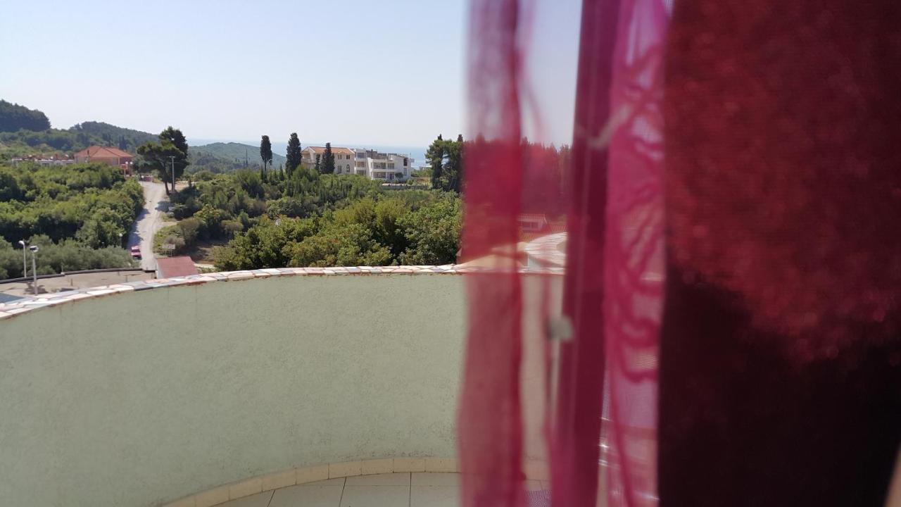 Apartmani Aida 울친 외부 사진