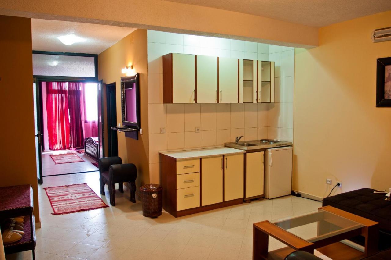 Apartmani Aida 울친 외부 사진