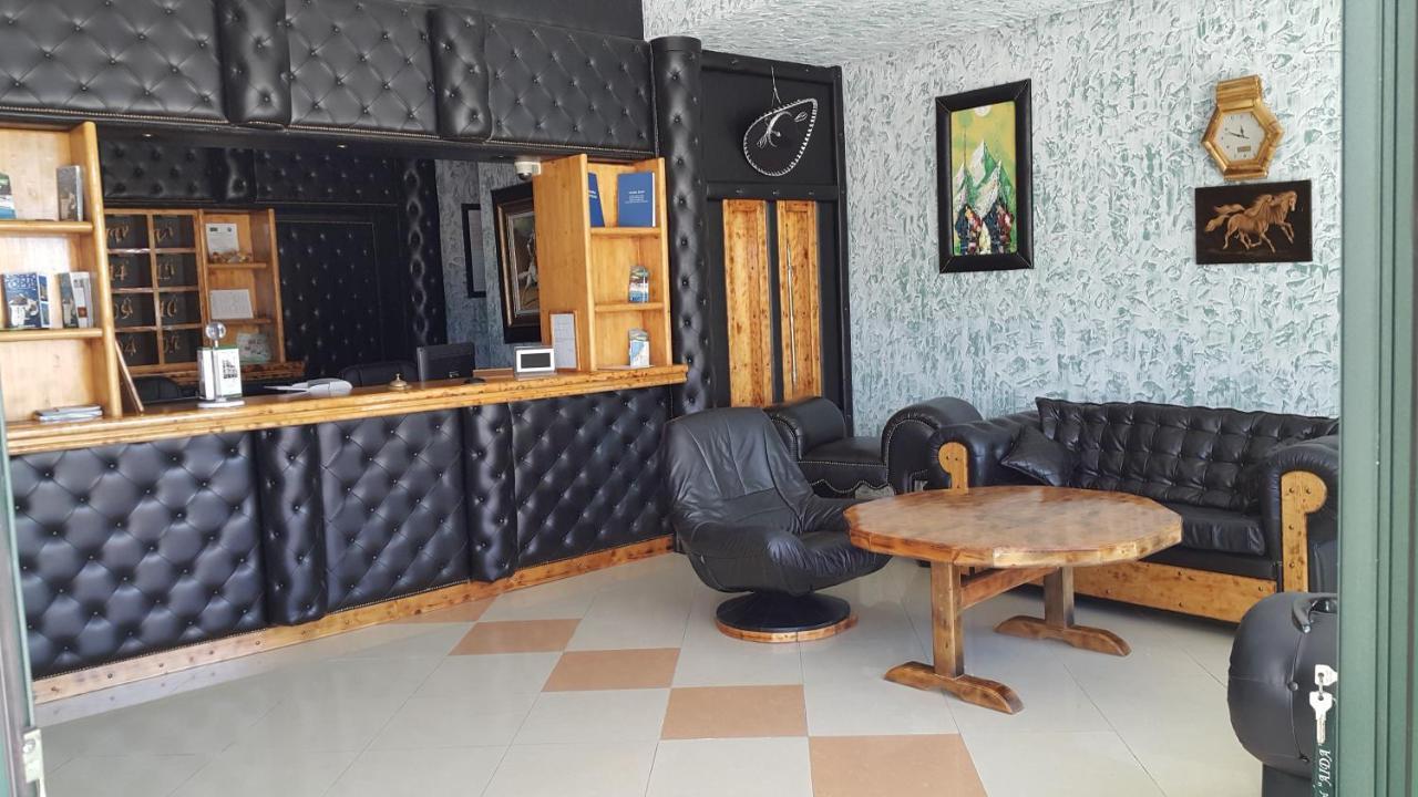 Apartmani Aida 울친 외부 사진